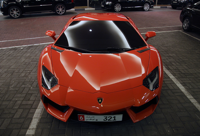 Lamborghini Aventador LP700-4