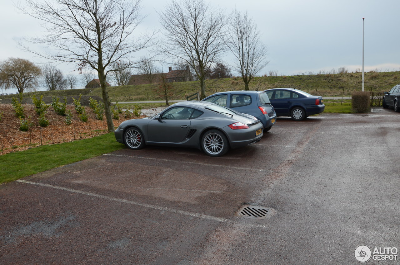 Porsche 987 Cayman S