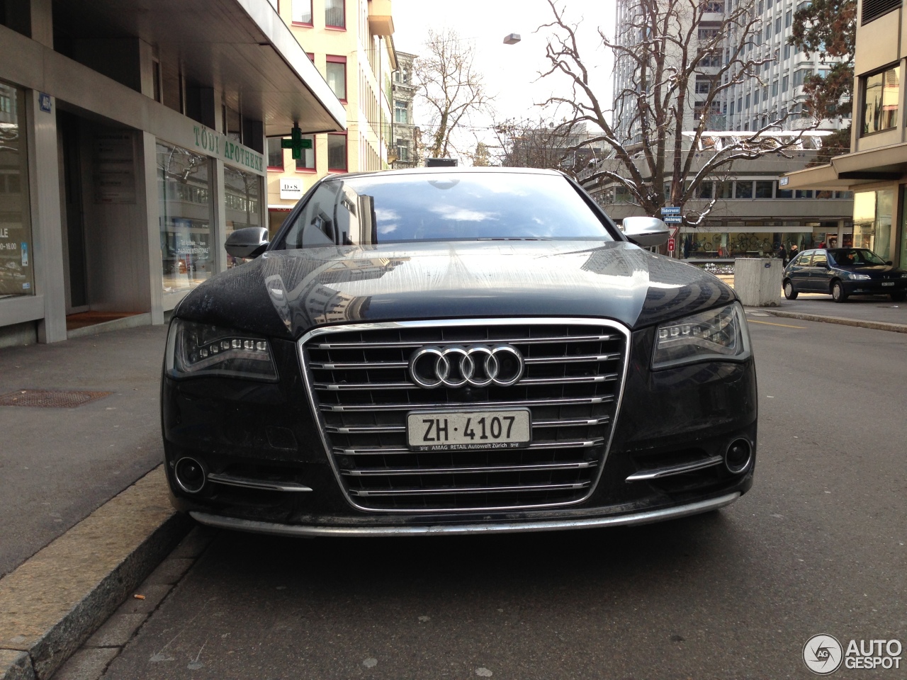 Audi S8 D4