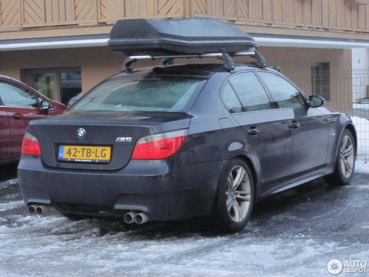 BMW M5 E60 2005