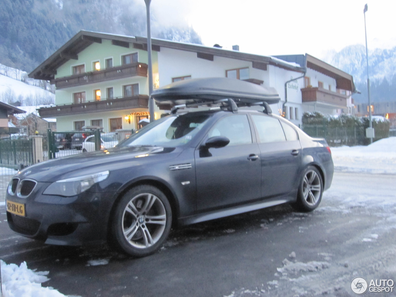 Thule best sale bmw e60