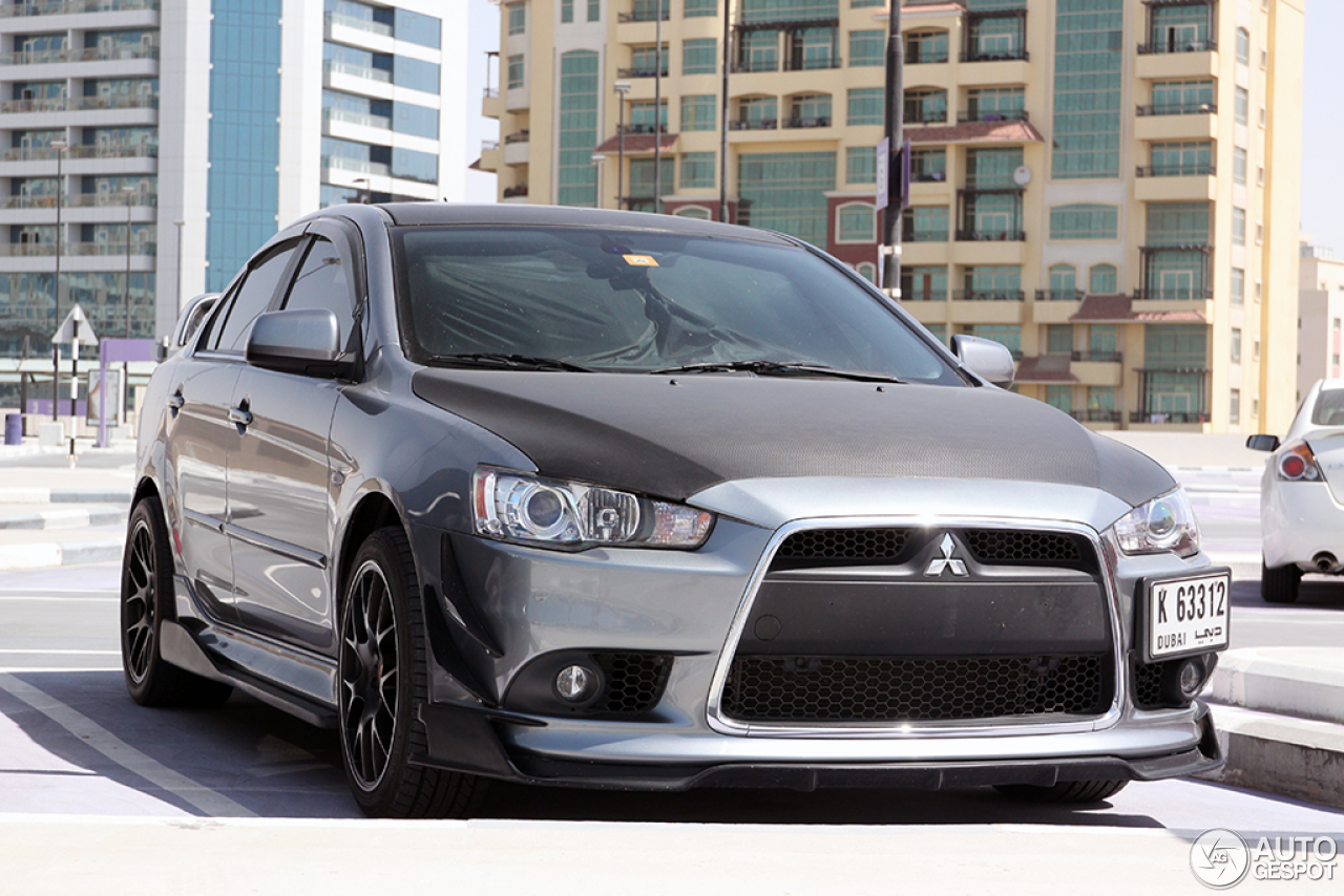 Mitsubishi Lancer Evolution X