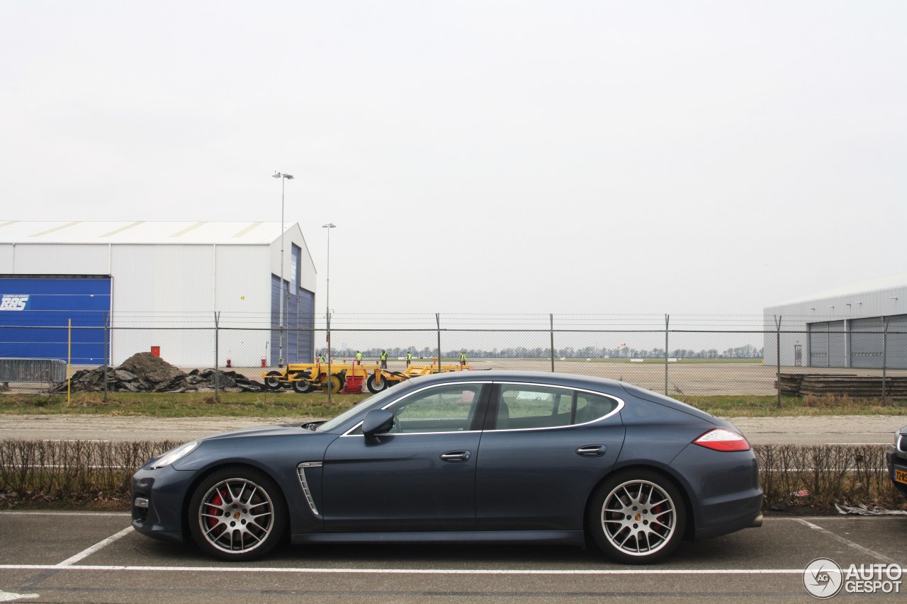 Porsche 970 Panamera Turbo MkI