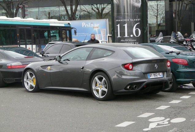 Ferrari FF