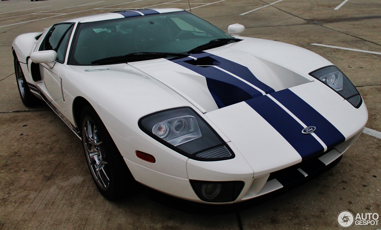 Ford GT