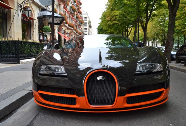 Bugatti Veyron 16.4 Super Sport L'Edition Spéciale Record du Monde