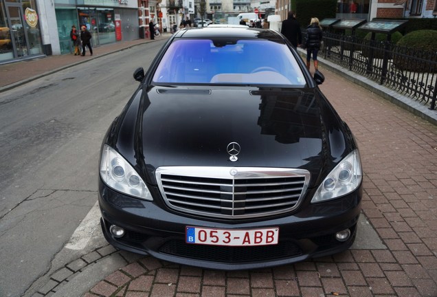 Mercedes-Benz S 63 AMG W221