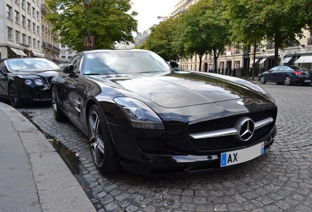 Mercedes-Benz SLS AMG