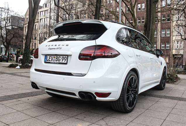 Porsche 958 Cayenne GTS