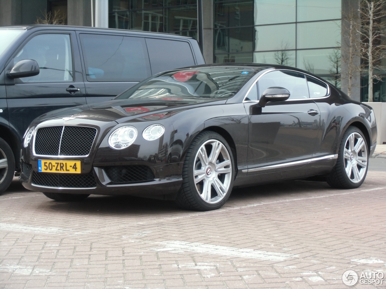 Bentley Continental GT V8