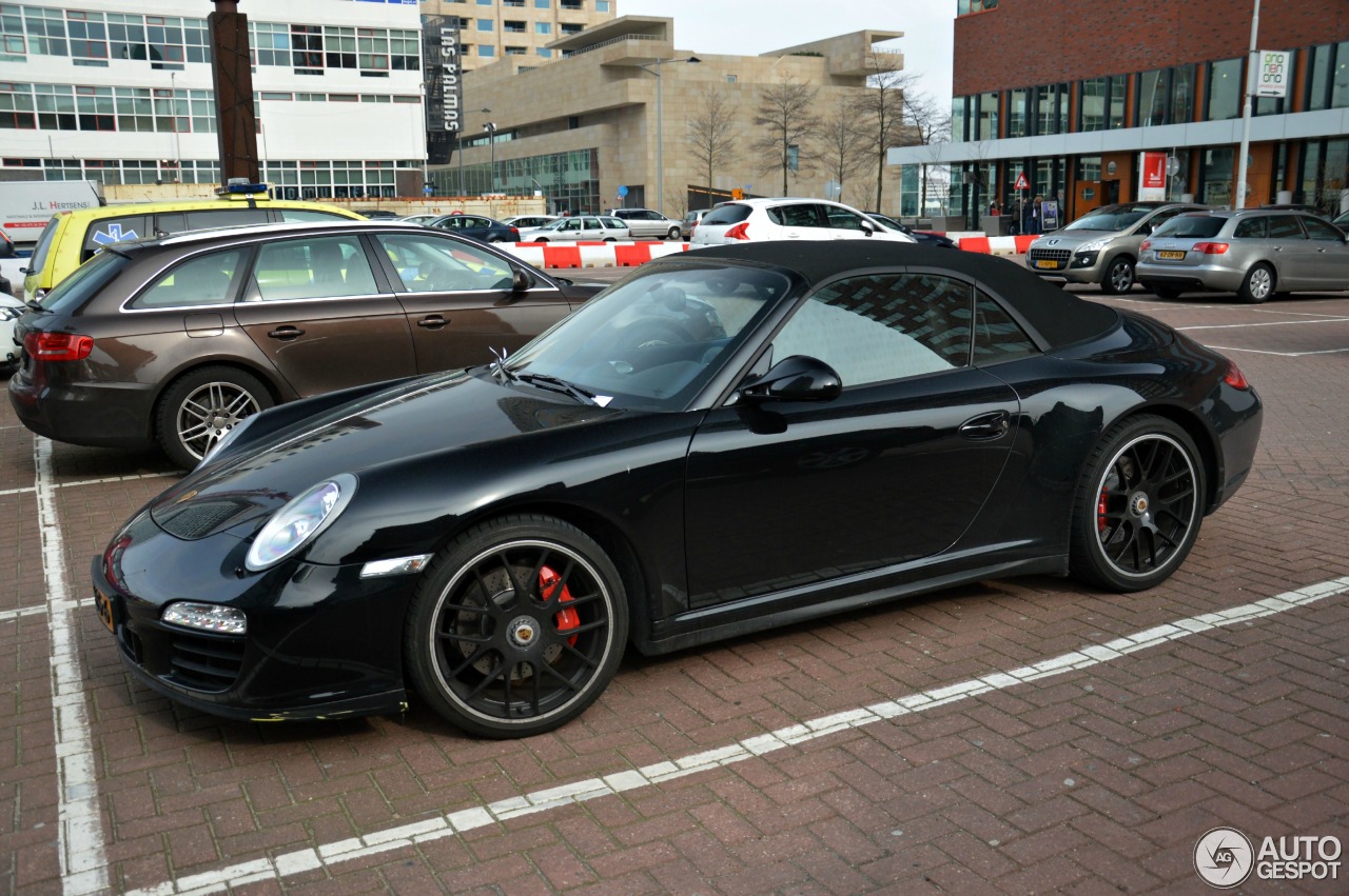 Porsche 997 Carrera 4 GTS Cabriolet