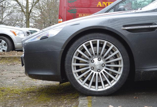 Aston Martin Rapide