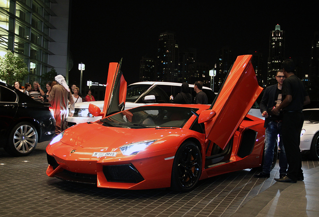 Lamborghini Aventador LP700-4