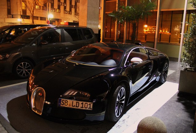 Bugatti Veyron 16.4 Sang Noir