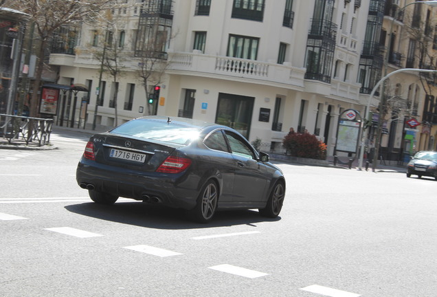 Mercedes-Benz C 63 AMG Coupé