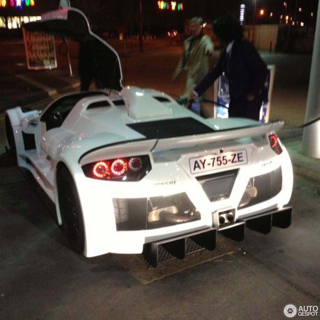 Gumpert Apollo