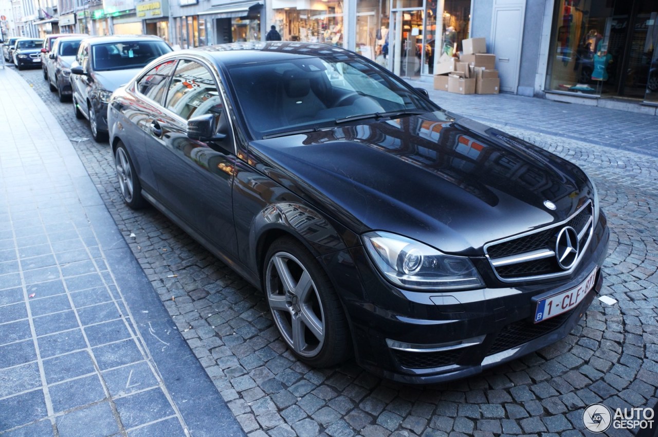 Mercedes-Benz C 63 AMG Coupé