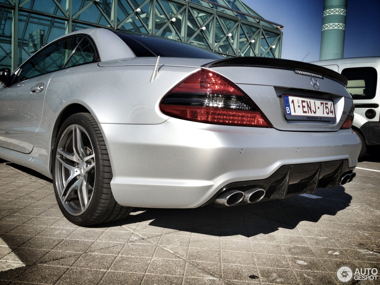 Mercedes-Benz SL 63 AMG