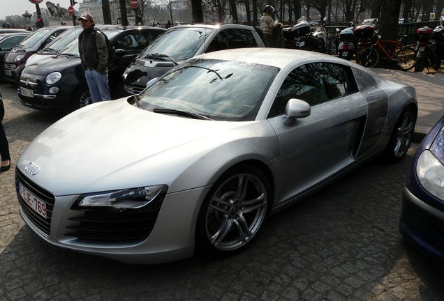 Audi R8