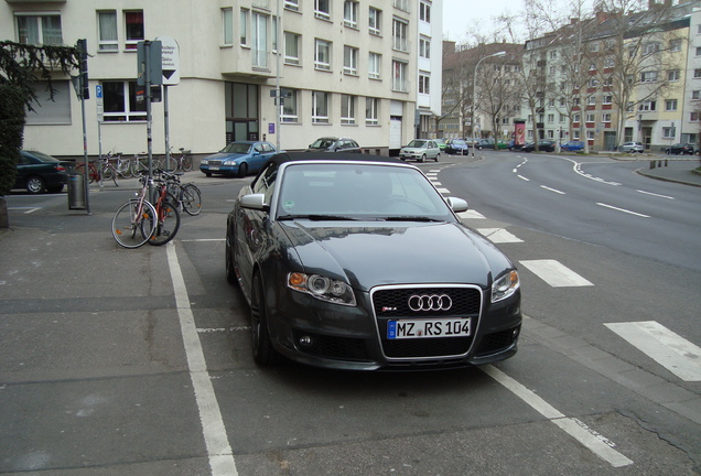 Audi RS4 Cabriolet