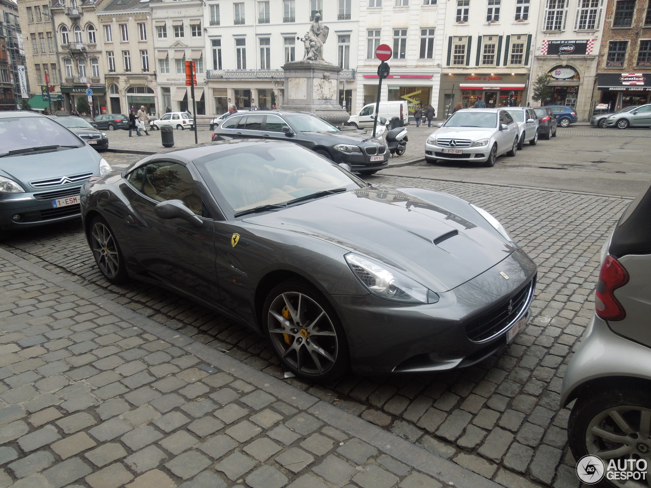 Ferrari California