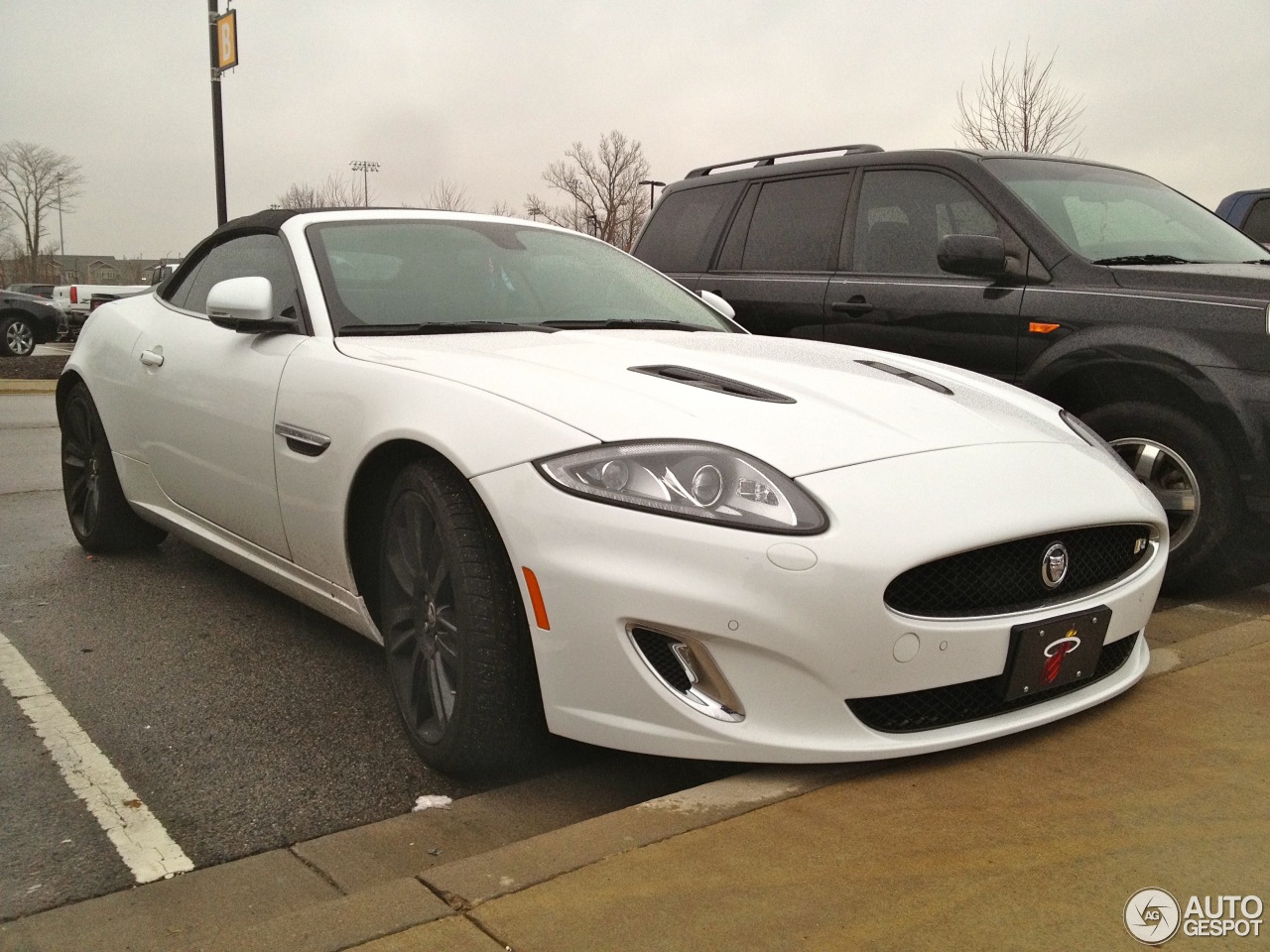 Jaguar XKR Convertible 2012