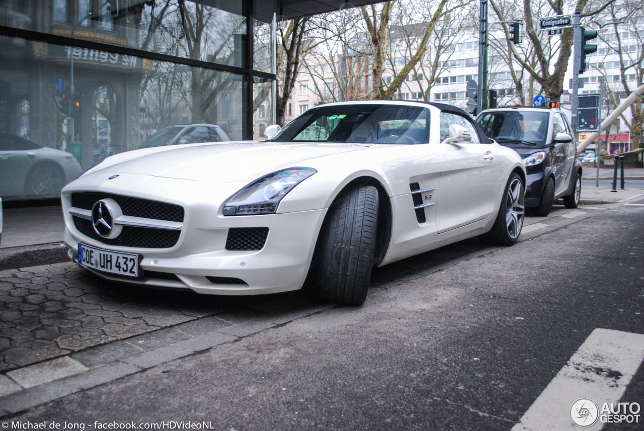 Mercedes-Benz SLS AMG Roadster