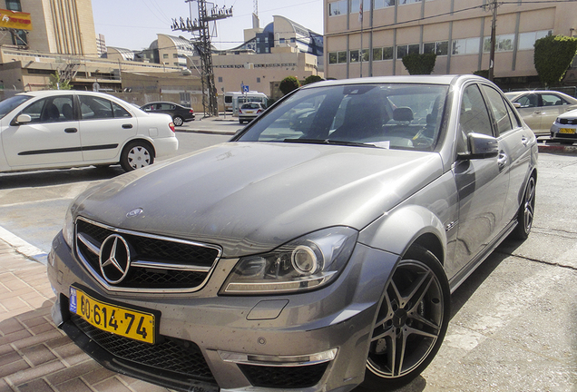 Mercedes-Benz C 63 AMG W204 2012