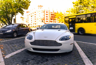 Aston Martin V8 Vantage