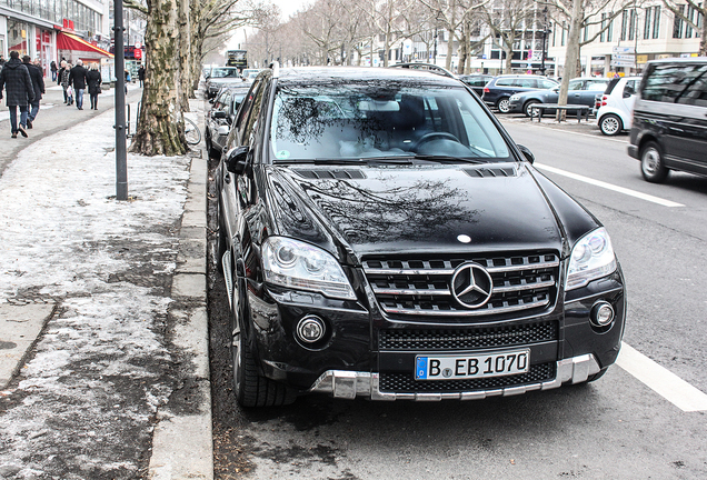 Mercedes-Benz ML 63 AMG W164 2009