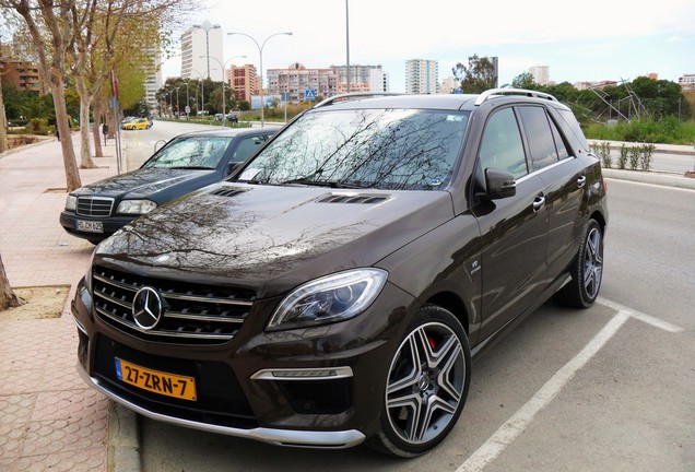 Mercedes-Benz ML 63 AMG W166