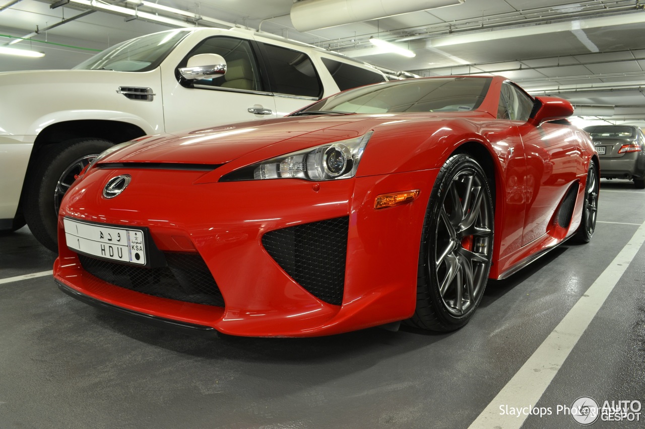 Lexus LFA