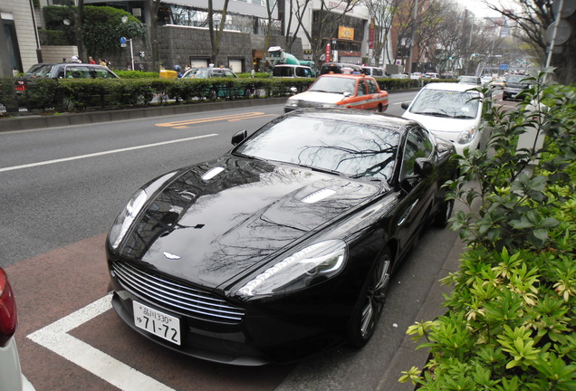 Aston Martin DB9 2013