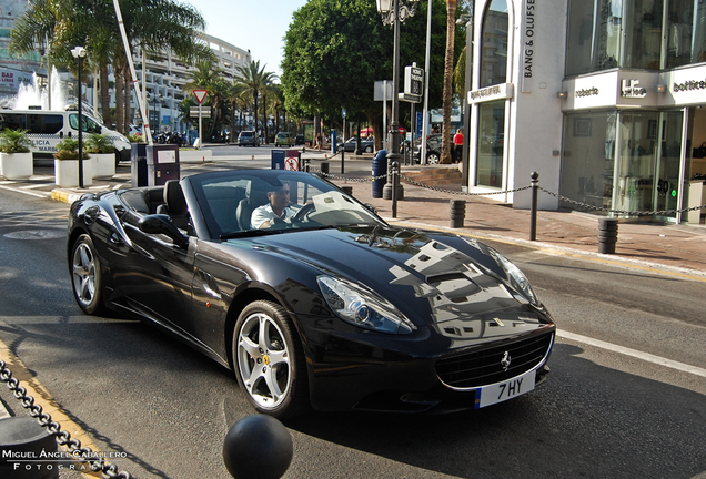 Ferrari California