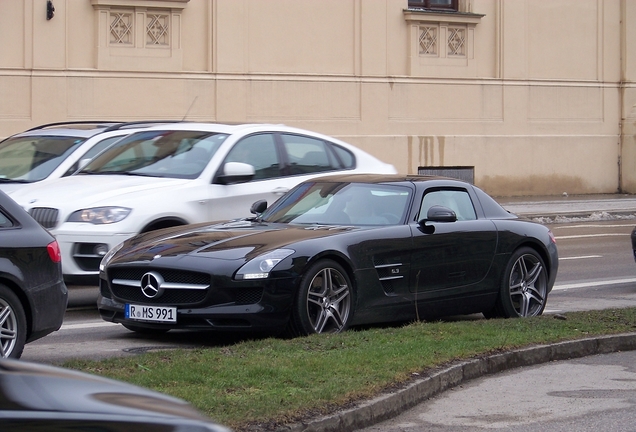 Mercedes-Benz SLS AMG