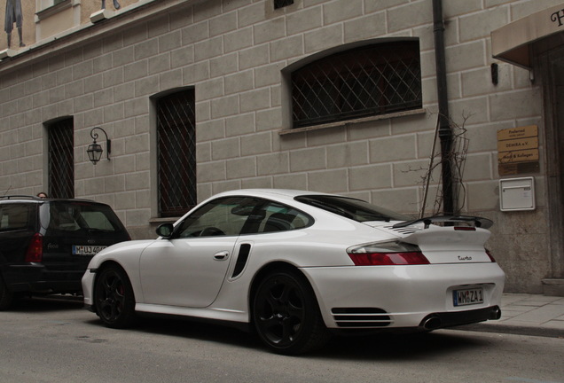 Porsche 996 Turbo