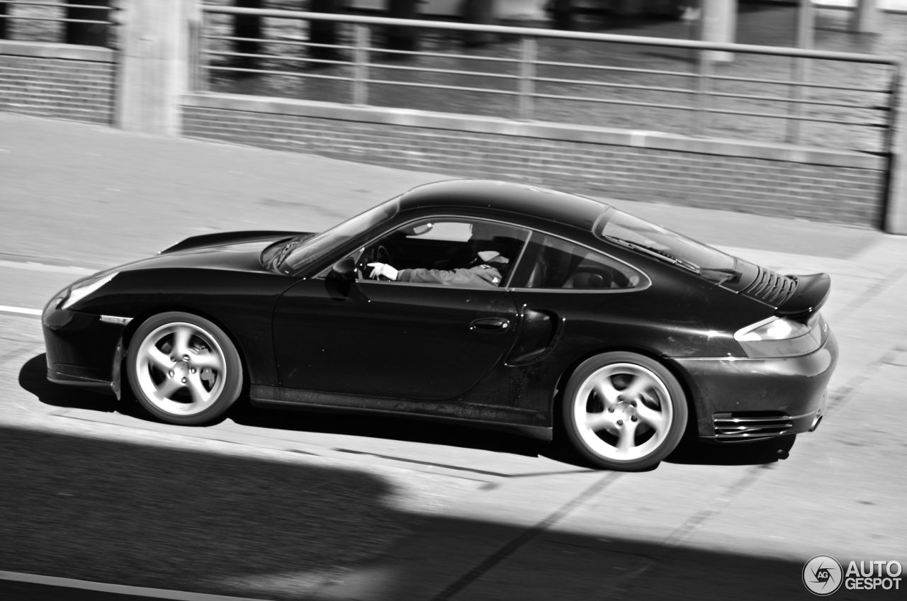 Porsche 996 Turbo