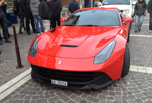 Ferrari F12berlinetta Novitec Rosso