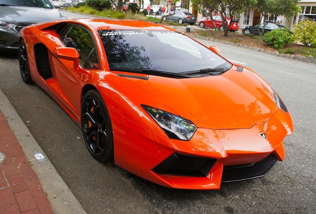 Lamborghini Aventador LP700-4