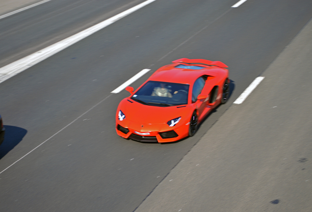 Lamborghini Aventador LP700-4