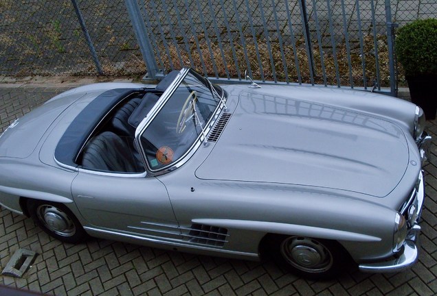 Mercedes-Benz 300SL Roadster