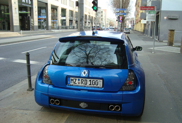 Renault Clio V6 Phase II