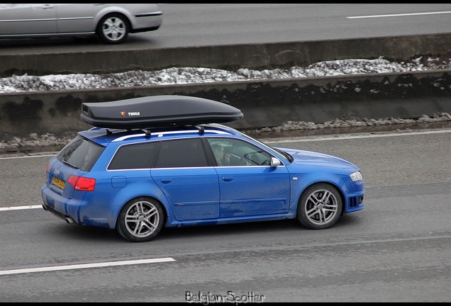 Audi RS4 Avant B7