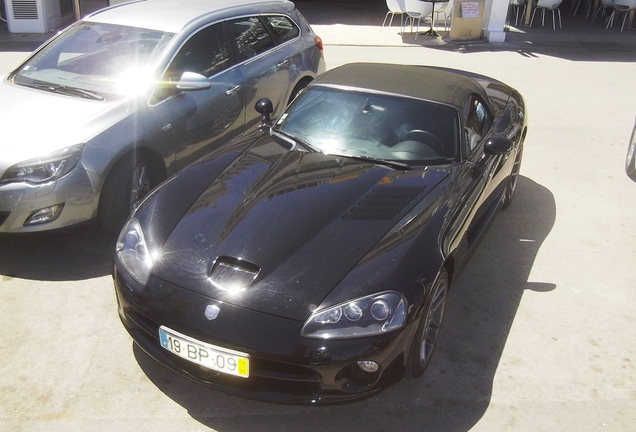 Dodge Viper SRT-10 Roadster 2003