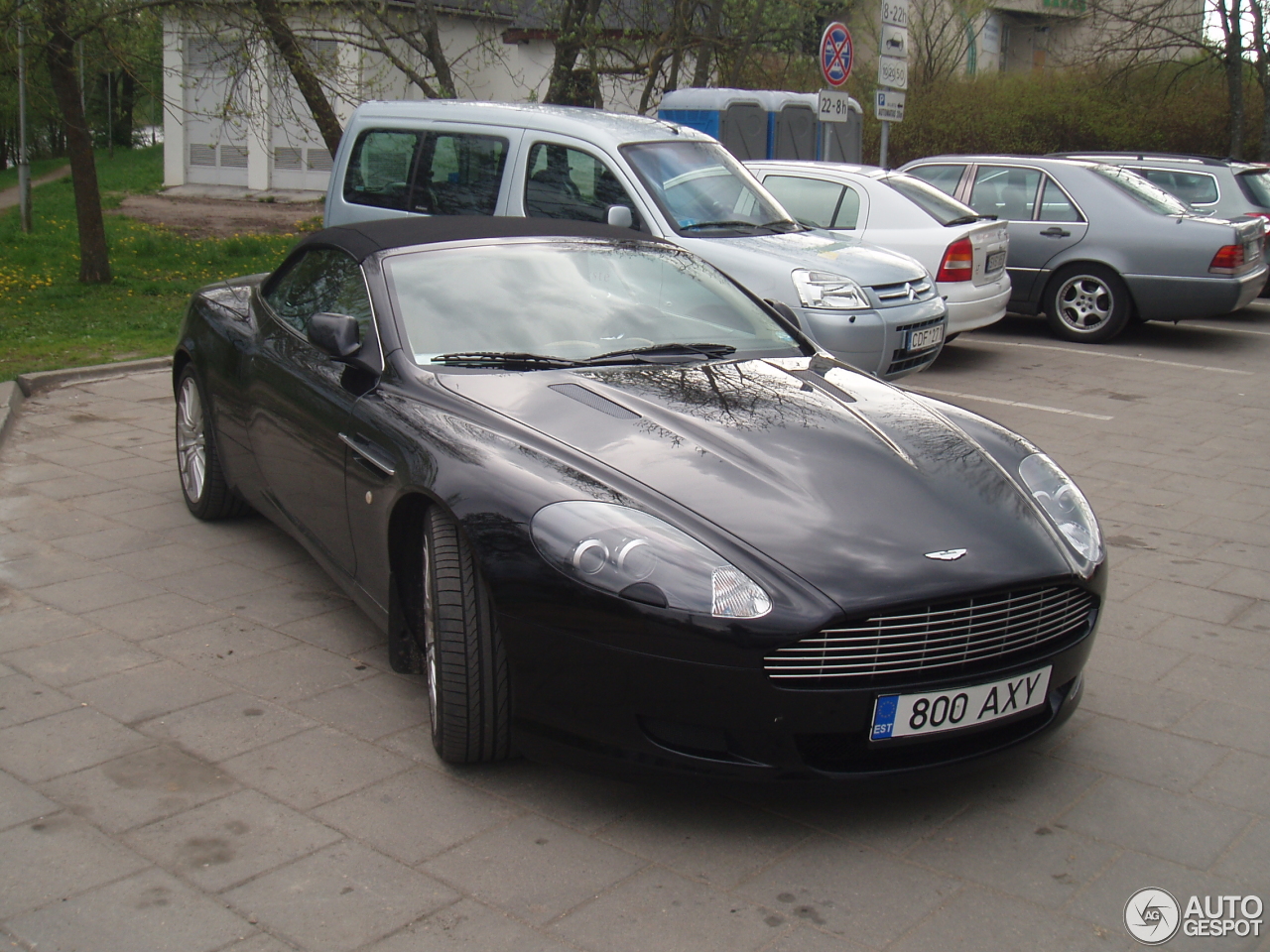 Aston Martin DB9 Volante