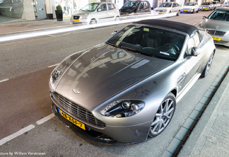 Aston Martin V8 Vantage S Roadster