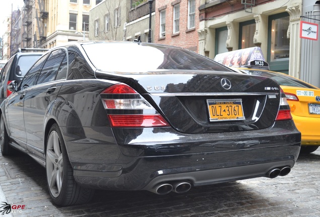 Mercedes-Benz S 63 AMG W221