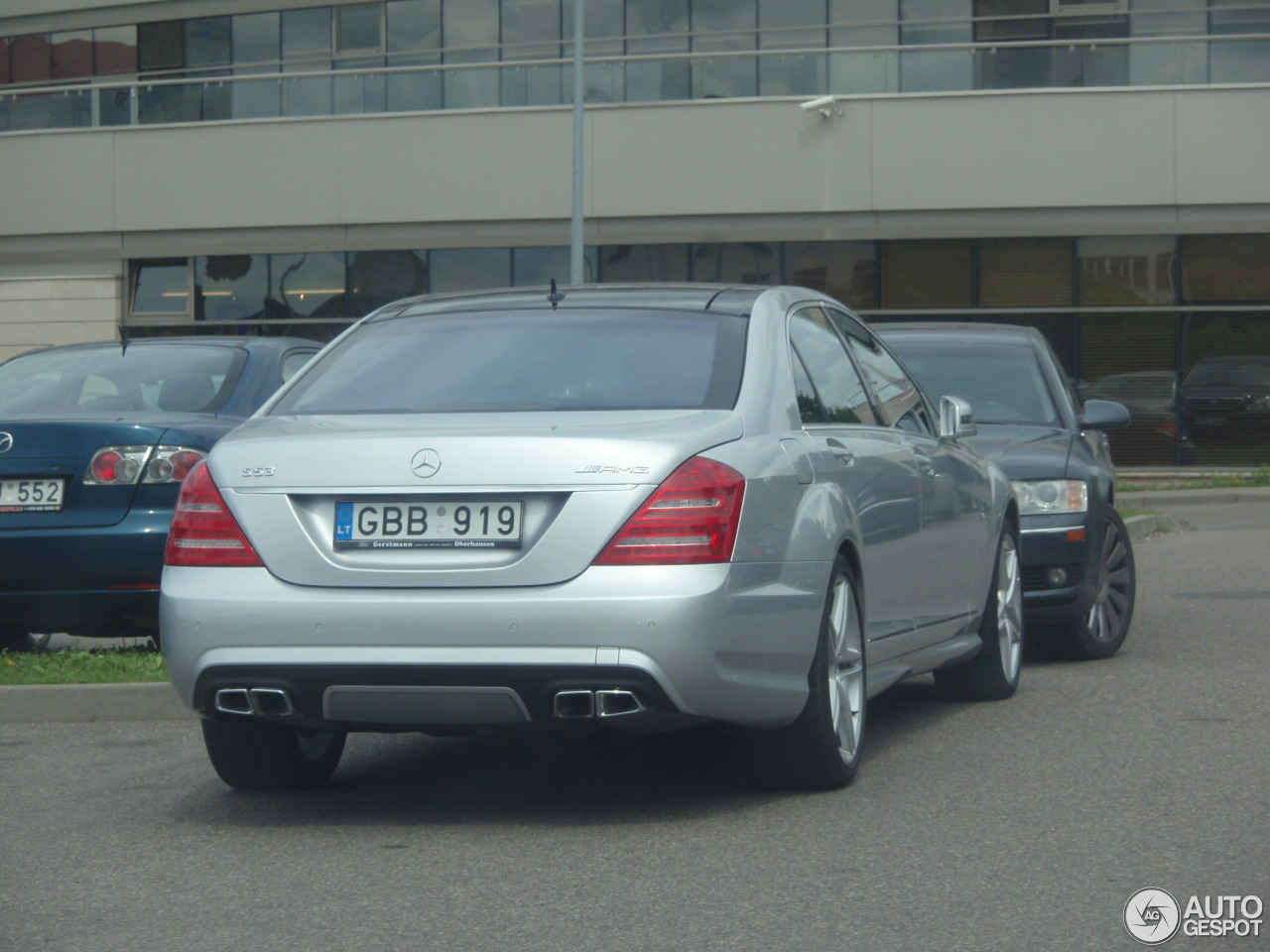 Mercedes-Benz S 63 AMG W221 2011