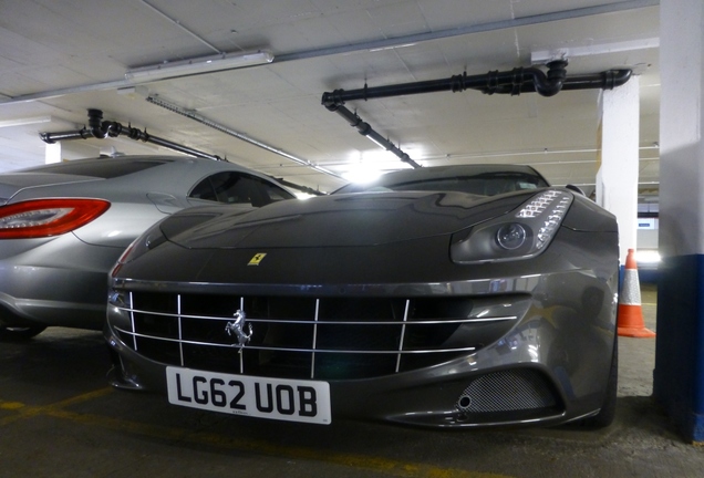 Ferrari FF