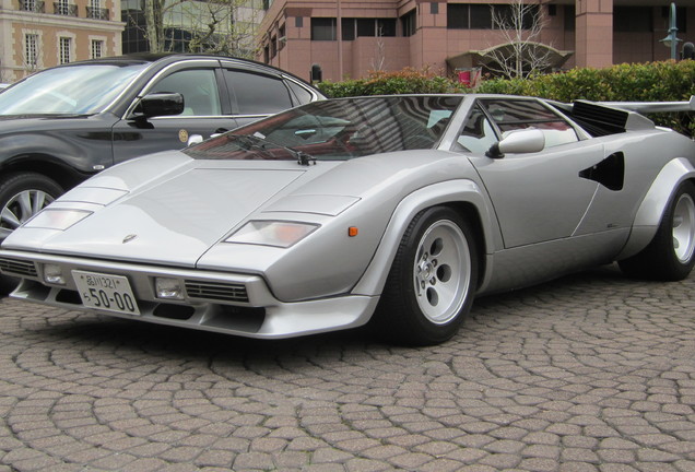 Lamborghini Countach 5000 Quattrovalvole